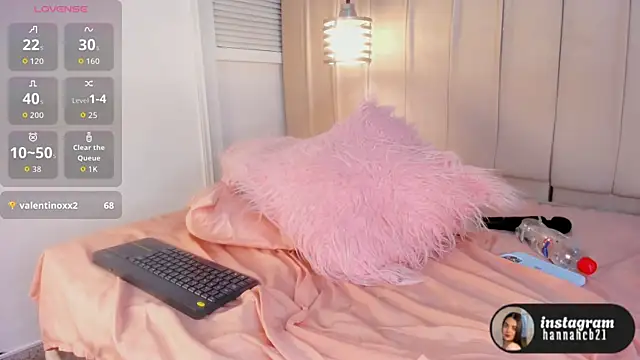 hannahst_'s cam snapshot