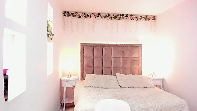 Amber_Ink_'s cam snapshot