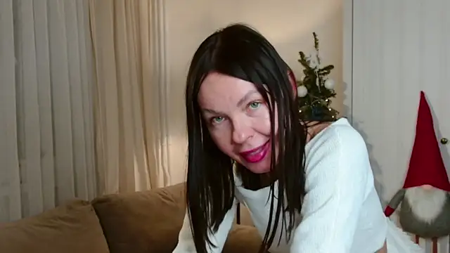 LittleNicolee's cam snapshot