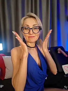 Milforja live sex cam