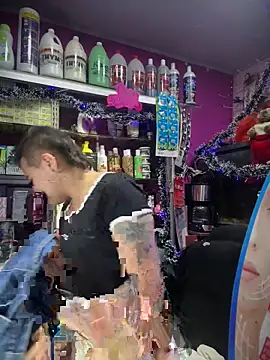 TamySweetness live sex cam