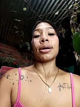 Rous-squir live sex cam