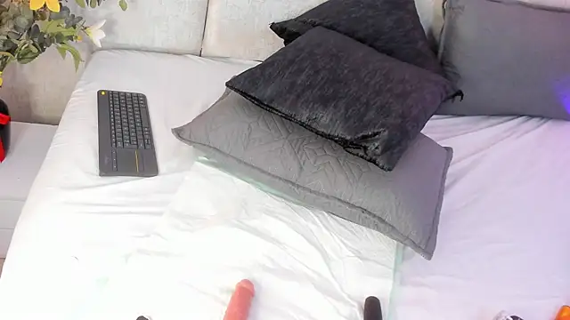 Giselle_Lauren live sex cam