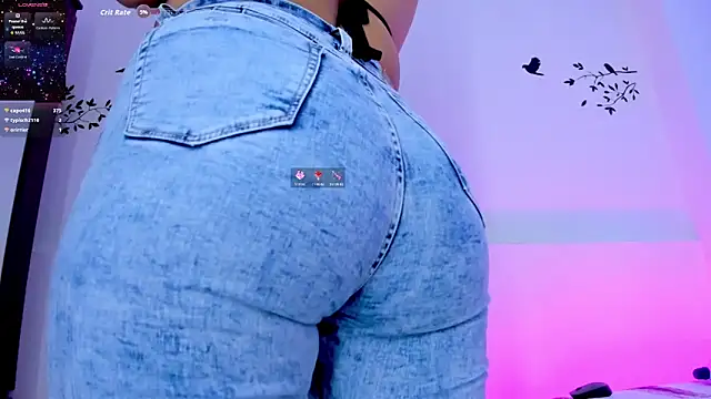 ayheleensexygirl-'s cam snapshot