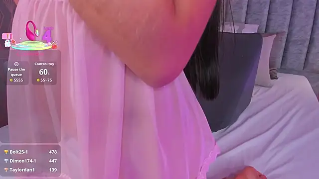 sarahyessica's cam snapshot