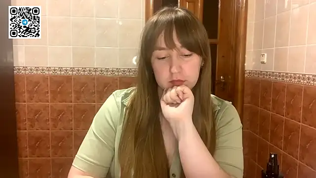 MaroonMoon_'s cam snapshot