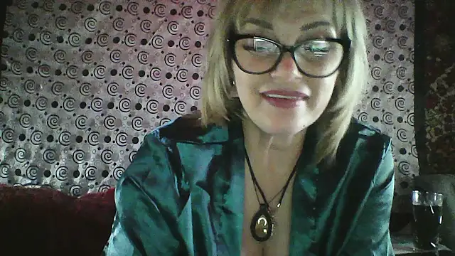 Lia_Ray's cam snapshot