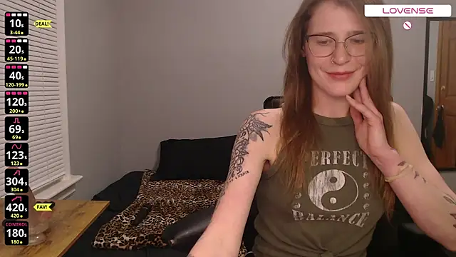 VioletBabyy's cam snapshot