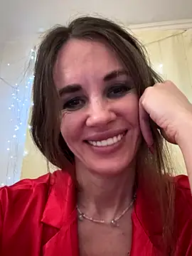 LucieMack's cam snapshot