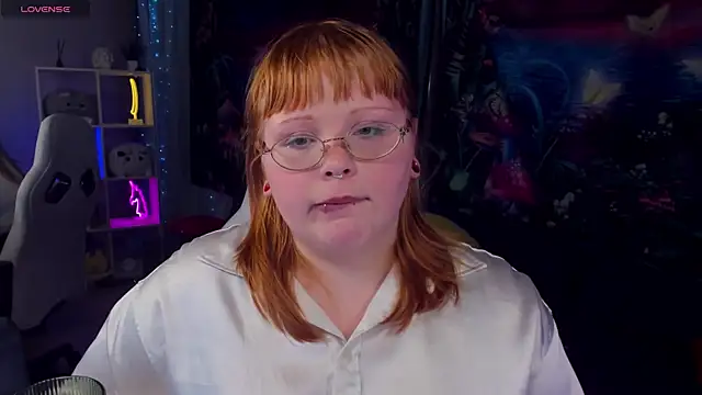 LottieReed's cam snapshot