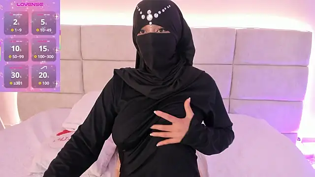 _Nadiaa's cam snapshot