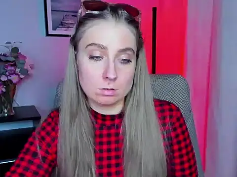 alena_extasy's cam snapshot