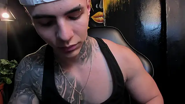 SalvatoreDmore live sex cam