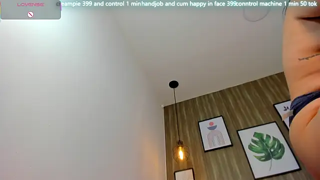 Emma_HotLatina's cam snapshot