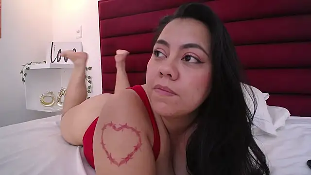 AmmyPike1's cam snapshot