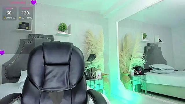 EmiliaRose_'s cam snapshot