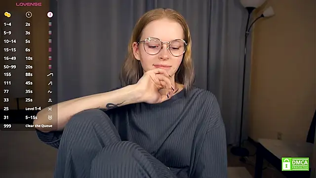 ToyaPletz's cam snapshot