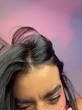 Laura_fernandezII's cam snapshot