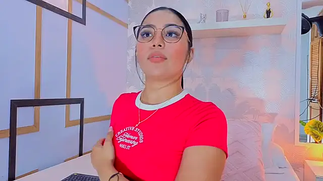 CharlotteGraay's cam snapshot