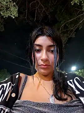 Sweed-virgin-pussy live sex cam