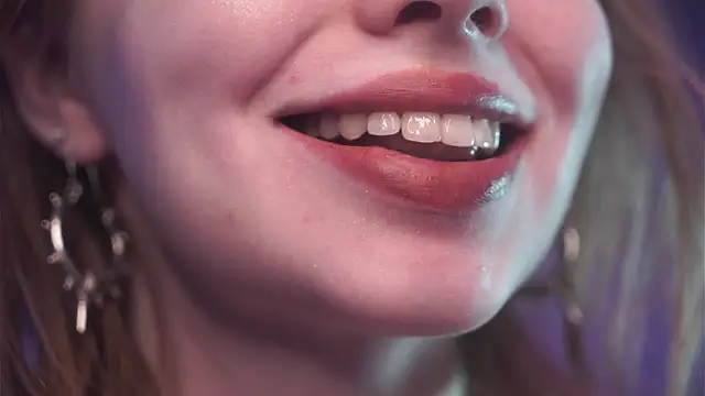 ginger_hugs's cam snapshot