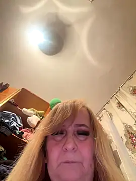 Irina2909@xh's cam snapshot