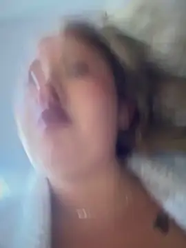 VIOLETA-25_'s cam snapshot