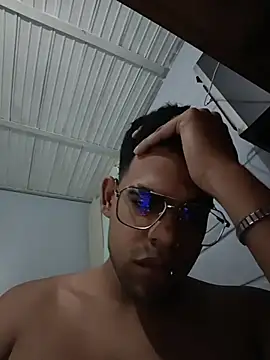 Bigtiti01's cam snapshot