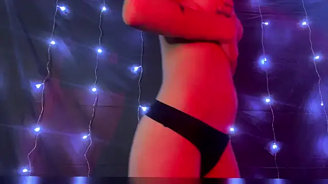 DionneTewksbury's cam snapshot