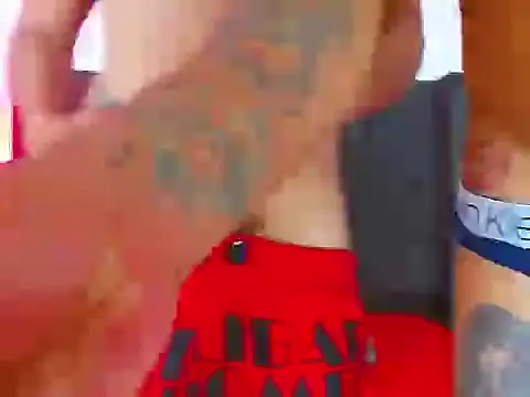 Hot_Latino_x's cam snapshot