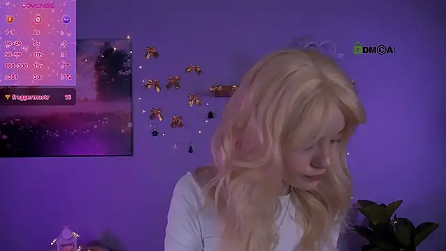 mia_starrr_'s cam snapshot