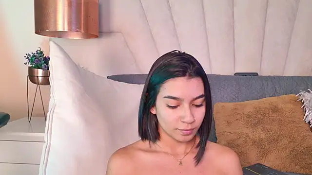 AlyssaRay's cam snapshot