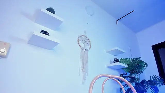 emily_yeon's cam snapshot