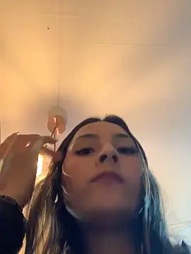 Cami_Leon2's cam snapshot