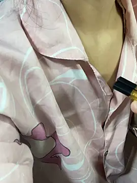 Mina048's cam snapshot