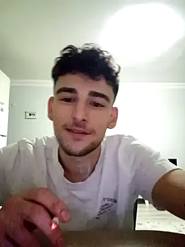 Yasinyasin7 live sex cam