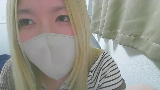 Remi_official's cam snapshot