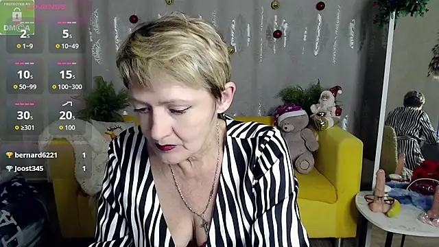 SexyGrandma_'s cam snapshot