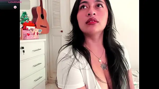 LisaHadwin's cam snapshot