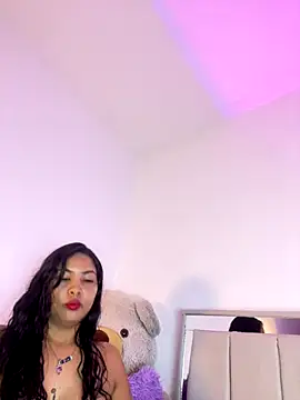 EmilyZuits's cam snapshot