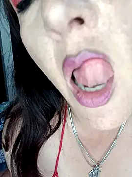 FireWoman's cam snapshot