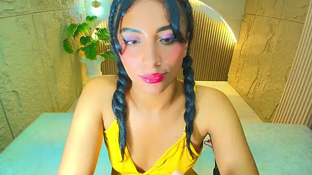 katty_berry_r's cam snapshot