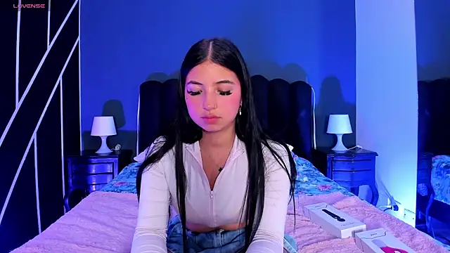 SofJames's cam snapshot