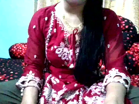 Oporajita_07's cam snapshot