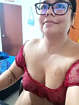 saenz_eymi's cam snapshot