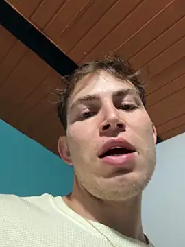 AlexanderBianchi2 live sex cam