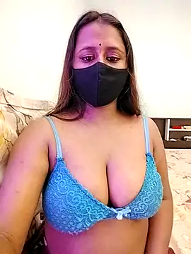 LoveLy-Soneya's cam snapshot