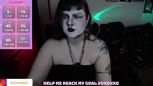 Bdsm_and_fries's cam snapshot