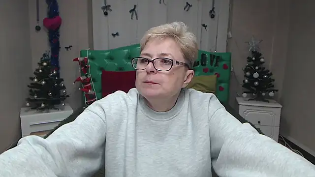 EmiliaGree's cam snapshot