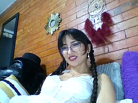 a_miss's cam snapshot